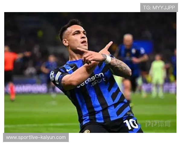 巴黎领跑优势微弱，争冠集团分差紧咬