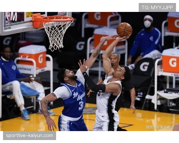 深度解读:数据揭示上海队防守效率断层领先,已成夺冠黑马 深度解读:数据揭示上海队防守效率断层领先,已成夺冠黑马